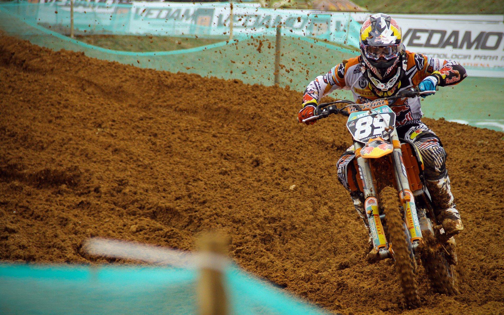 伤停一年事业依旧顺风顺水 拉文，我只是打球