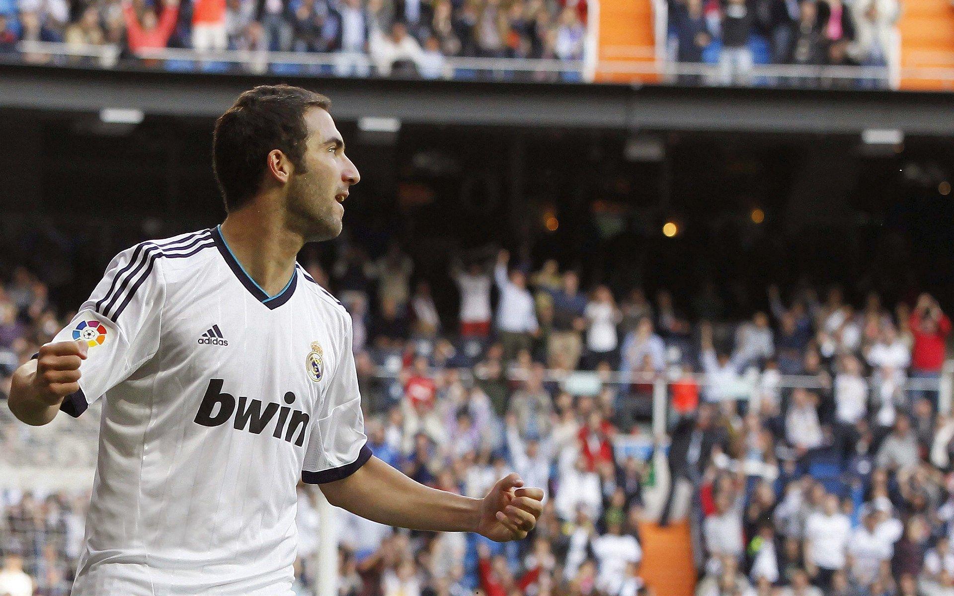 篮球江湖，巴斯与韦伯斯特的救赎之夜，辽宁